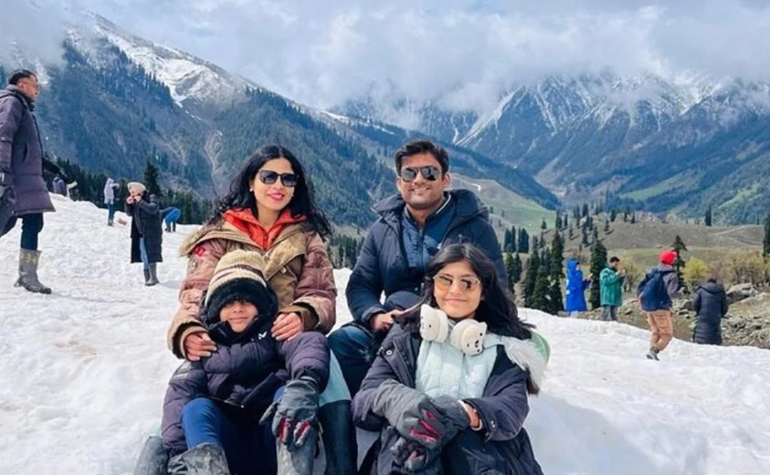 Kashmir Family Tour Package.